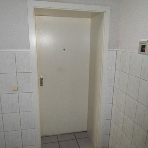 Wohnungseingangstür